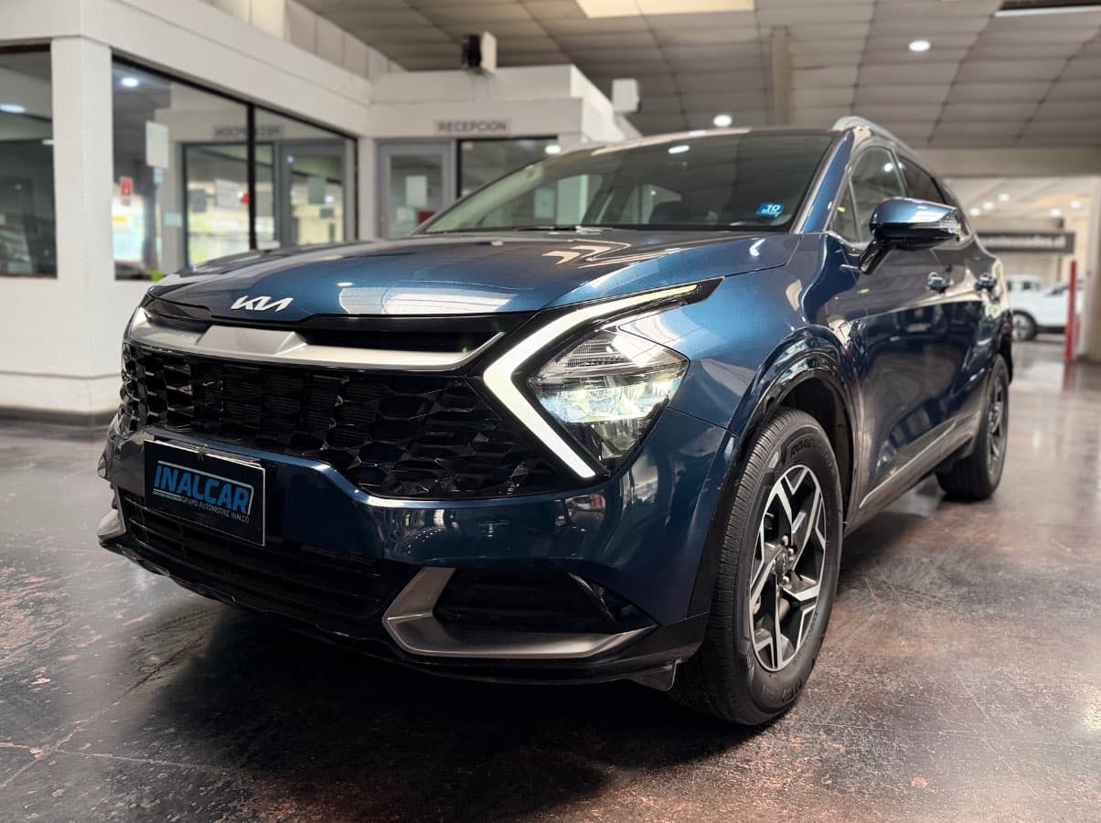 Kia SPORTAGE 2023 (1/20)
